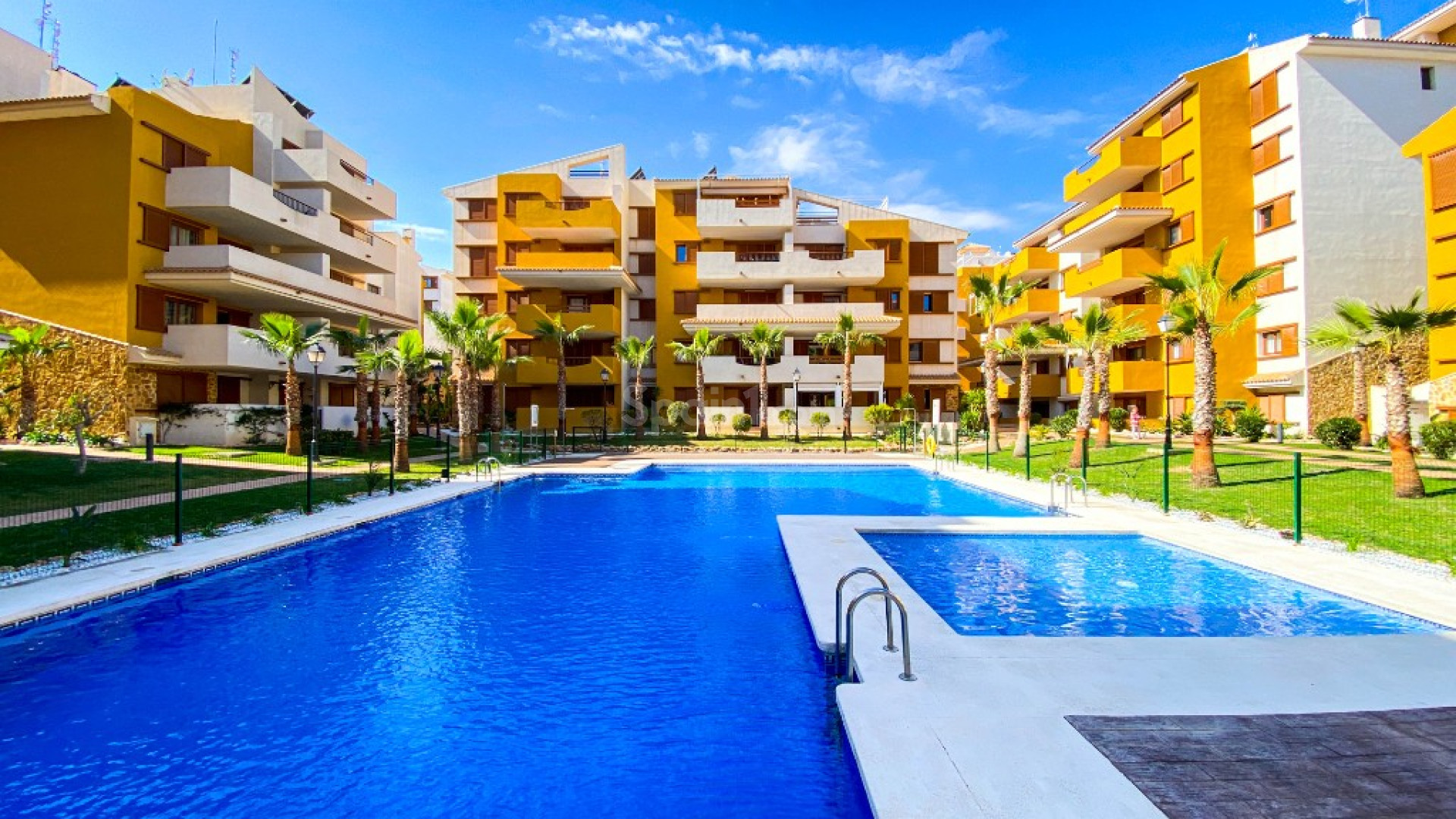 Alquiler a corto plazo - Apartamento -
Punta Prima