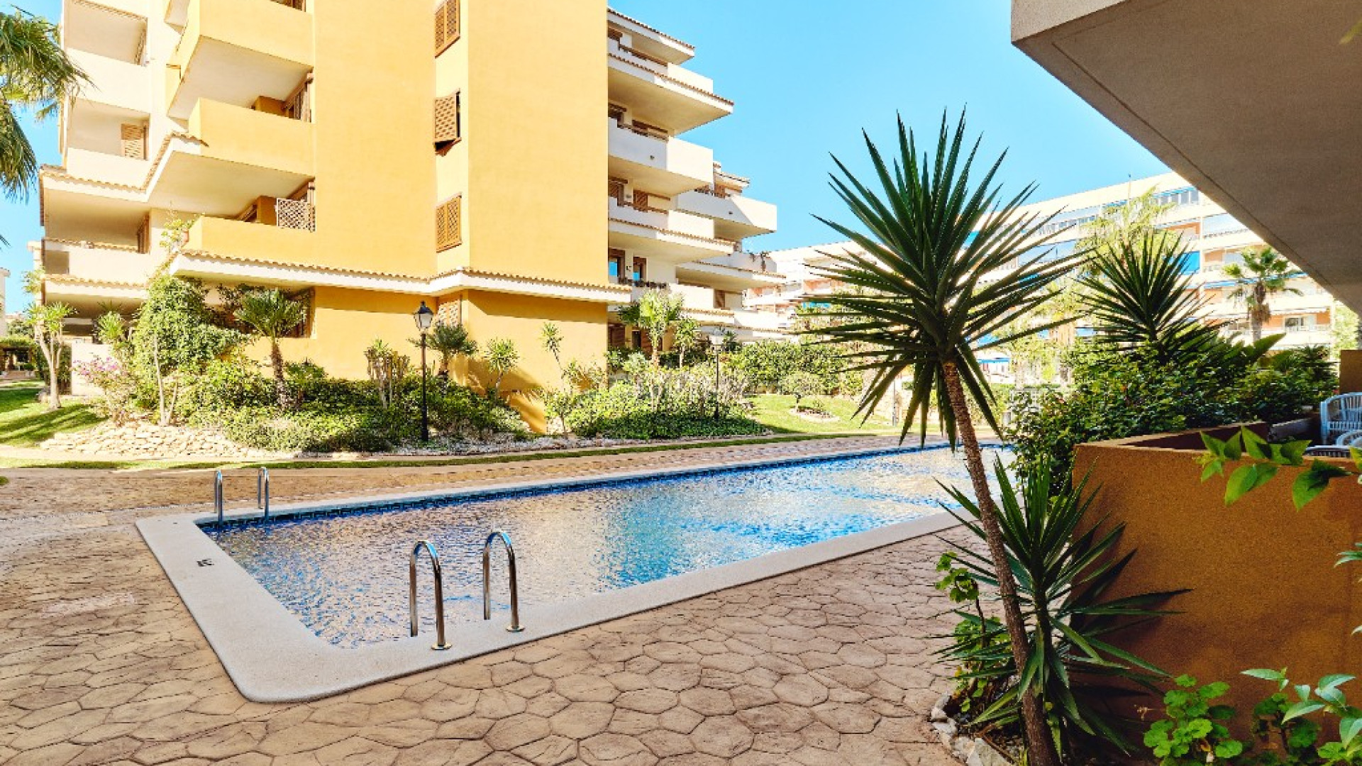 Alquiler a corto plazo - Apartamento -
Punta Prima