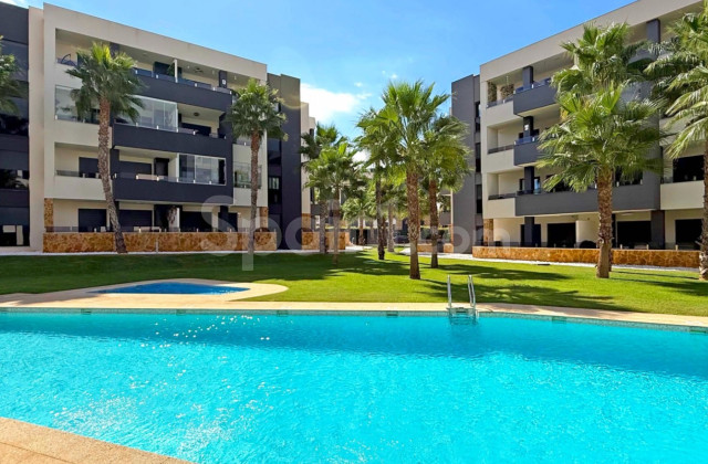 Apartamento - Segunda mano - Orihuela Costa - Los Altos