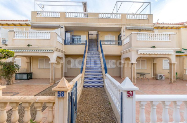 Apartamento - Segunda mano - Orihuela Costa - Playa Flamenca