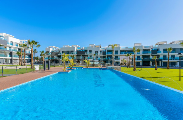 Apartment - Resale - El Raso - El Raso