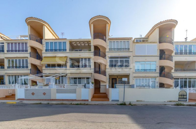 Apartment - Resale - Orihuela Costa - Punta Prima