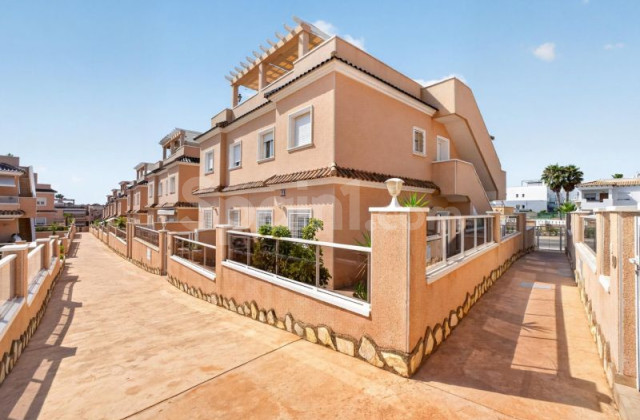 Apartment - Resale - Orihuela Costa - Punta Prima