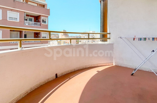 Apartment - Resale - Torrevieja - El Acequión - Los Náufragos