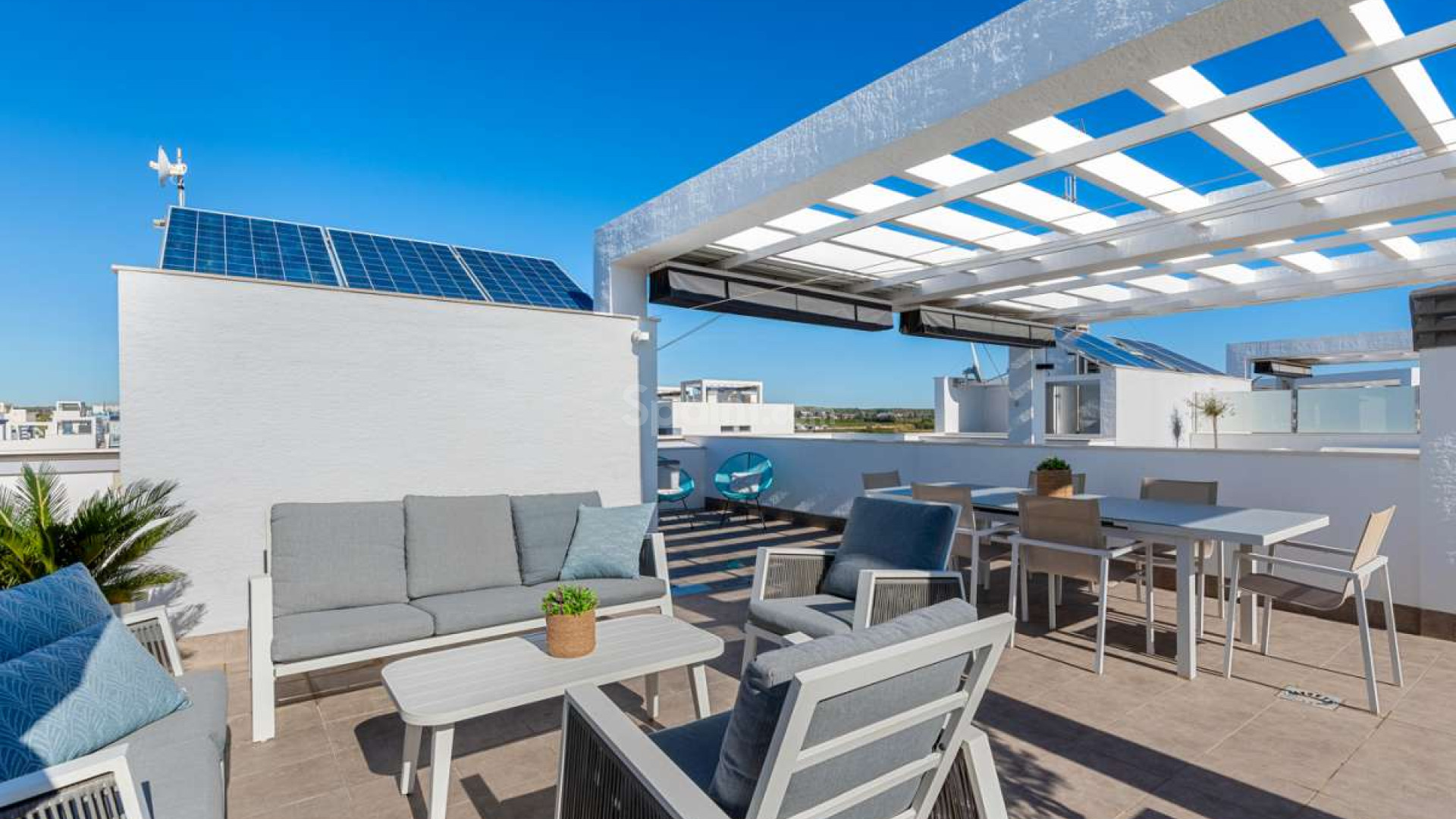 Bruktbolig - Leilighet -
El Raso