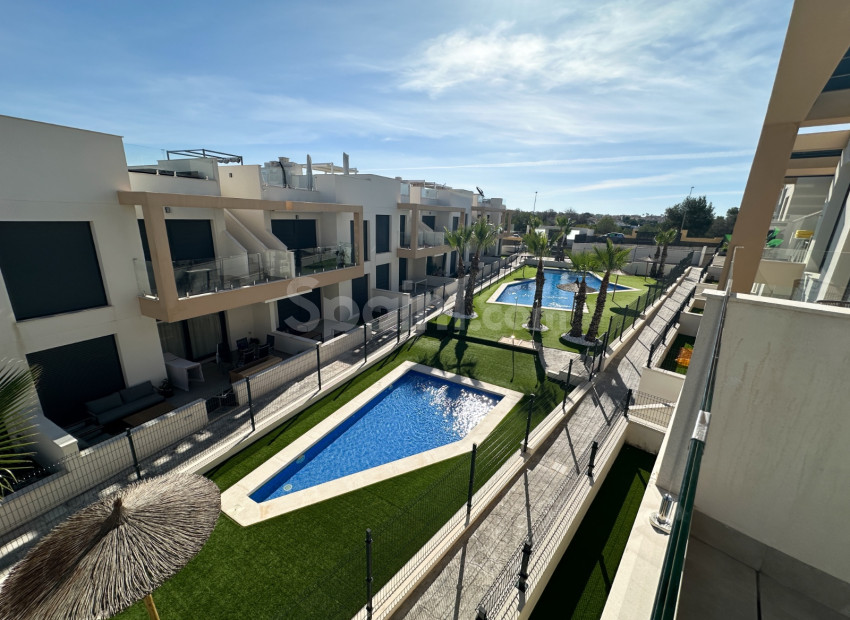 Bruktbolig - Leilighet -
Orihuela Costa - Villamartin