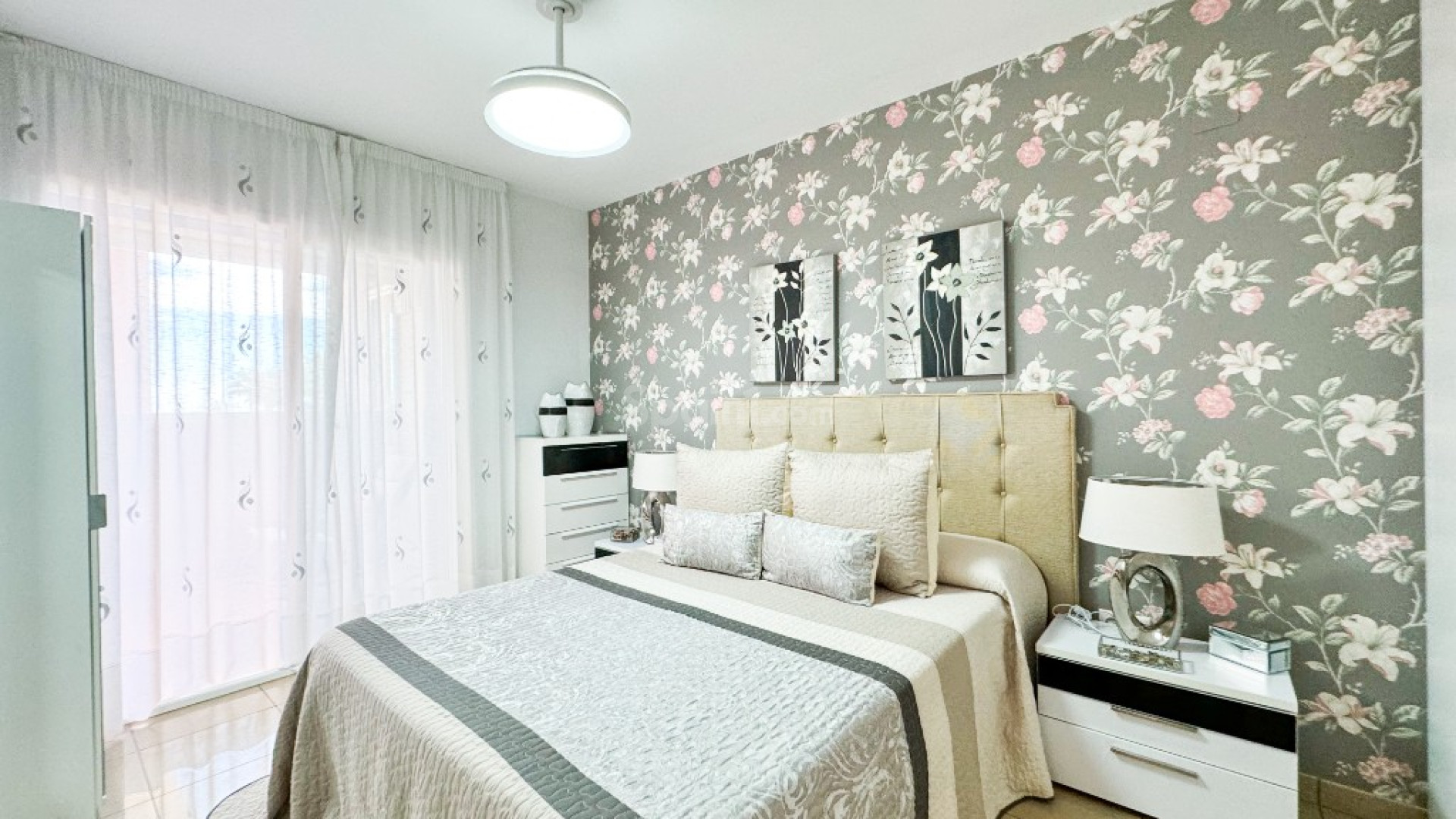 Bruktbolig - Leilighet -
Playa Flamenca