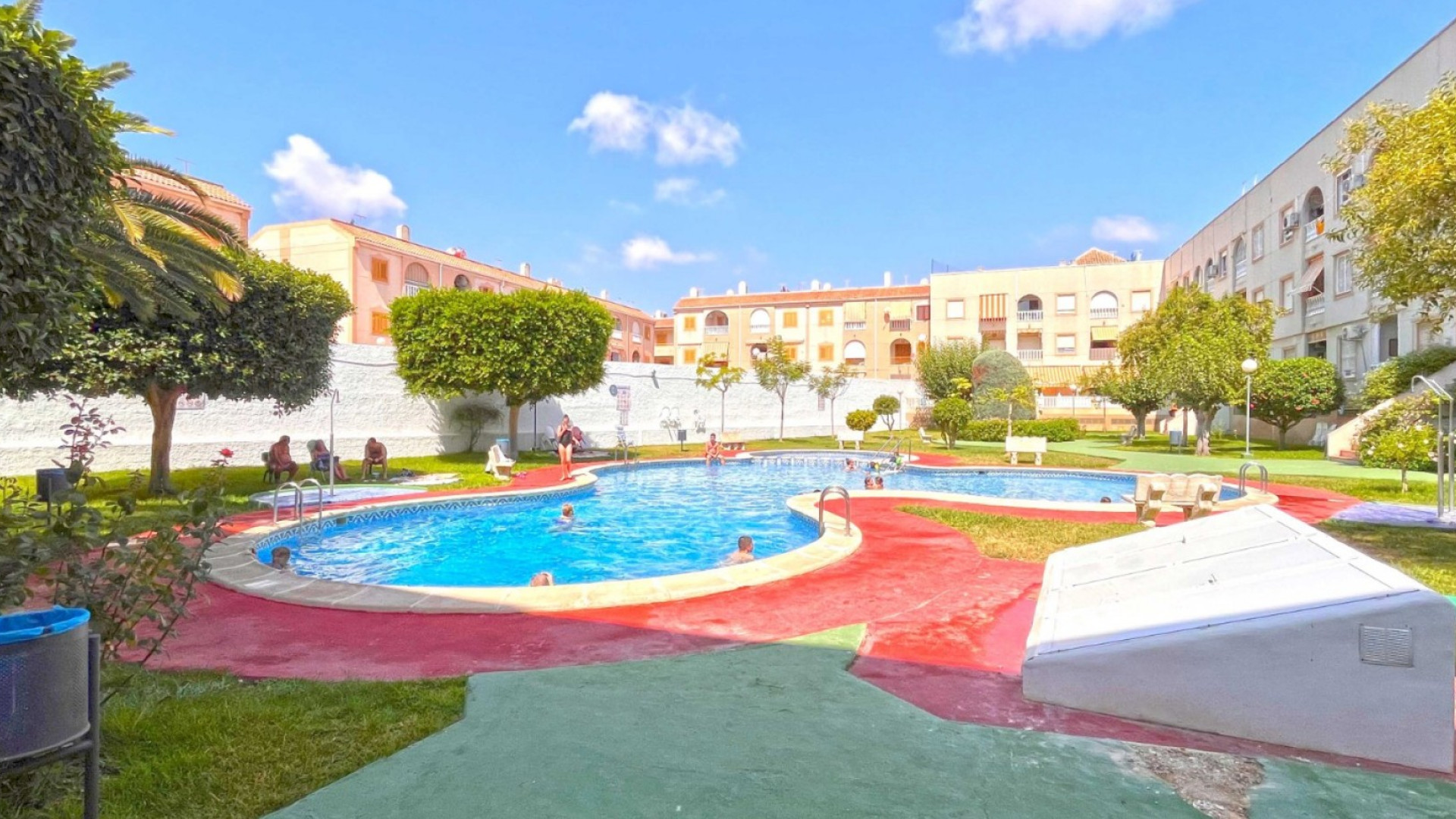 Bruktbolig - Leilighet -
Torrevieja - El Acequión - Los Náufragos