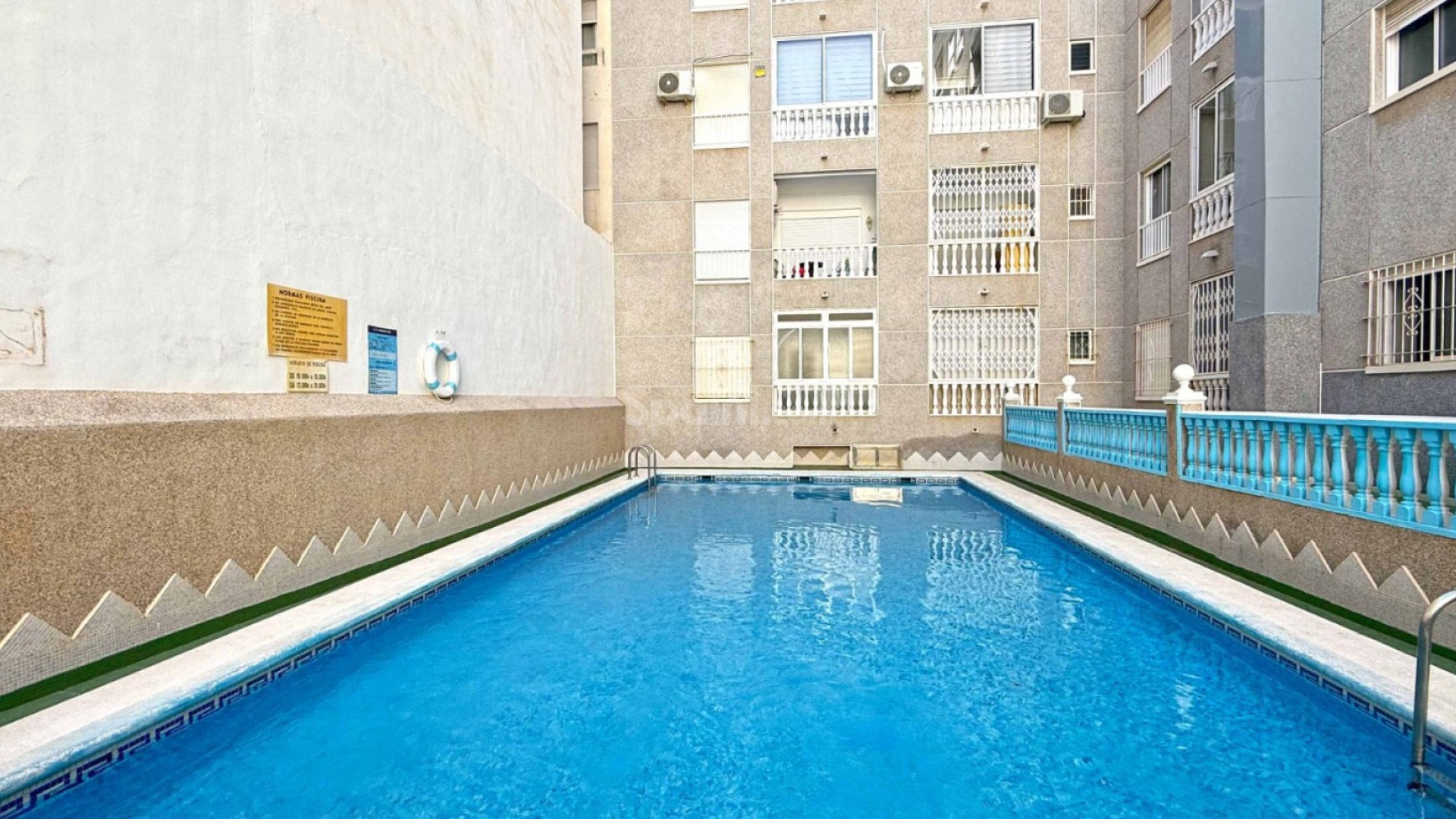 Bruktbolig - Leilighet -
Torrevieja - El Acequión - Los Náufragos