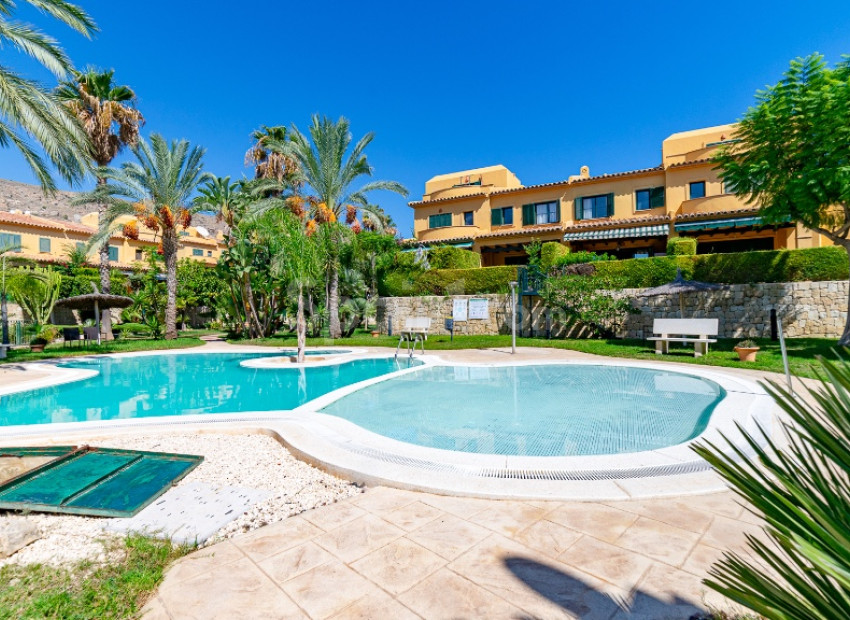 Bruktbolig - Rekkehus -
Finestrat