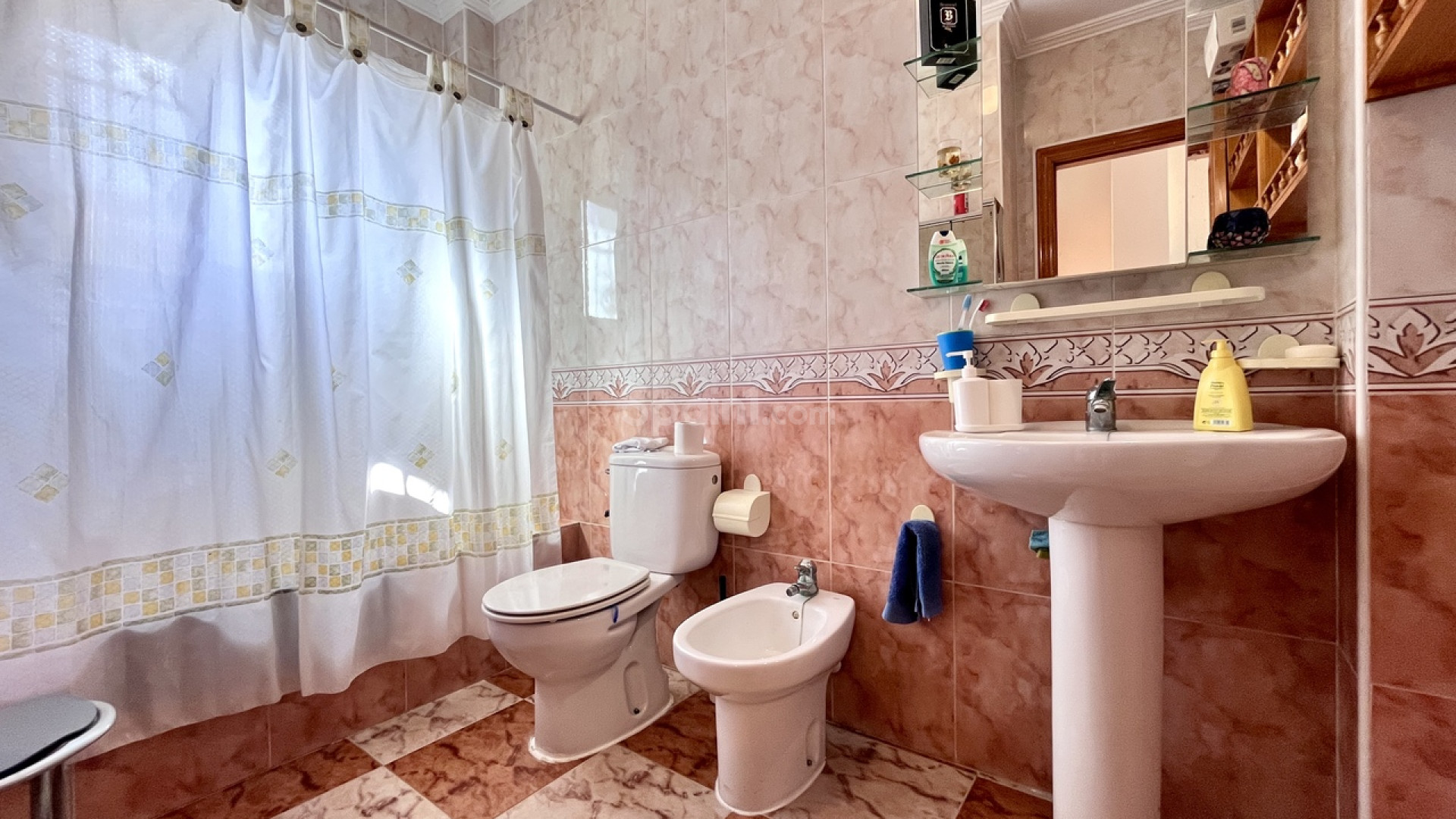 Bruktbolig - Rekkehus -
La Zenia