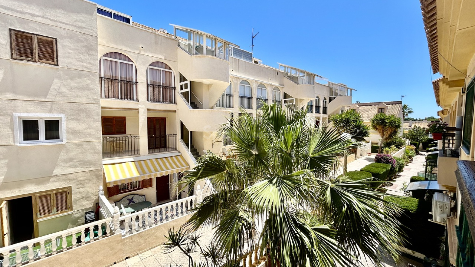 Bruktbolig - Rekkehus -
La Zenia