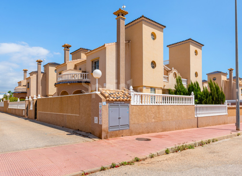 Bruktbolig - Rekkehus -
Orihuela Costa - Lomas de Cabo Roig