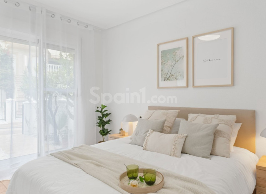 Bruktbolig - Rekkehus -
Orihuela Costa - Villamartin