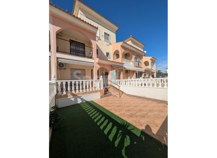 Bruktbolig - Rekkehus -
Playa Flamenca