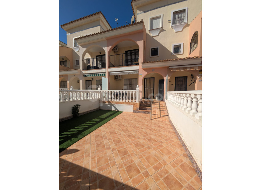 Bruktbolig - Rekkehus -
Playa Flamenca