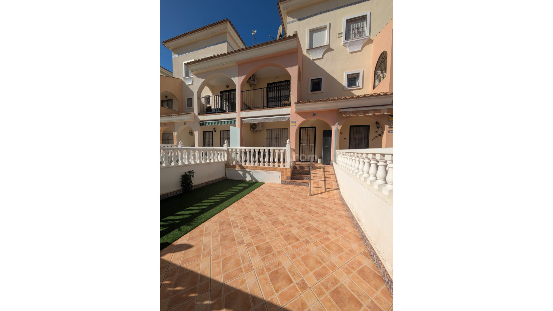 Bruktbolig - Rekkehus -
Playa Flamenca