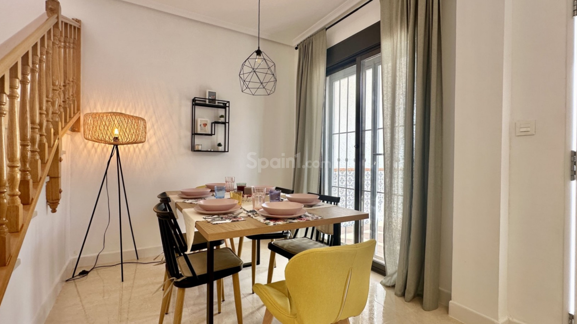 Bruktbolig - Rekkehus -
San Miguel de Salinas