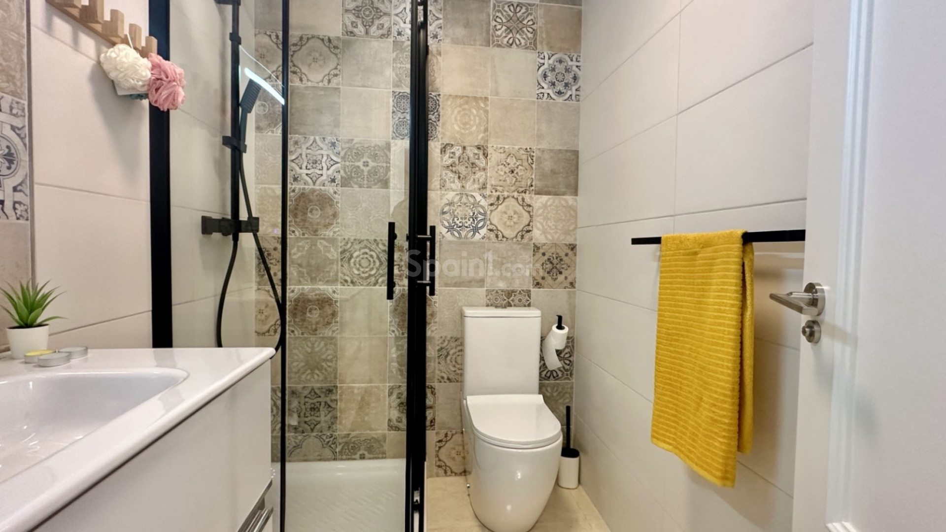 Bruktbolig - Rekkehus -
San Miguel de Salinas