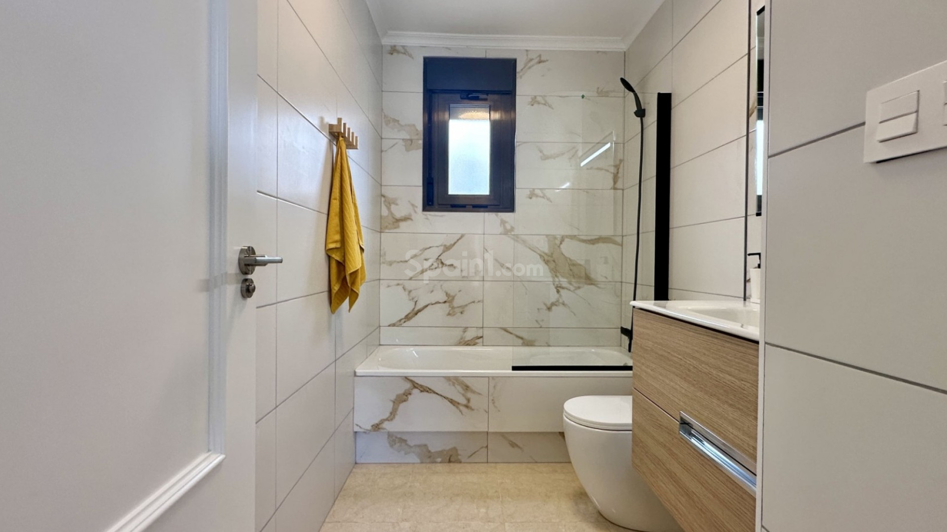 Bruktbolig - Rekkehus -
San Miguel de Salinas