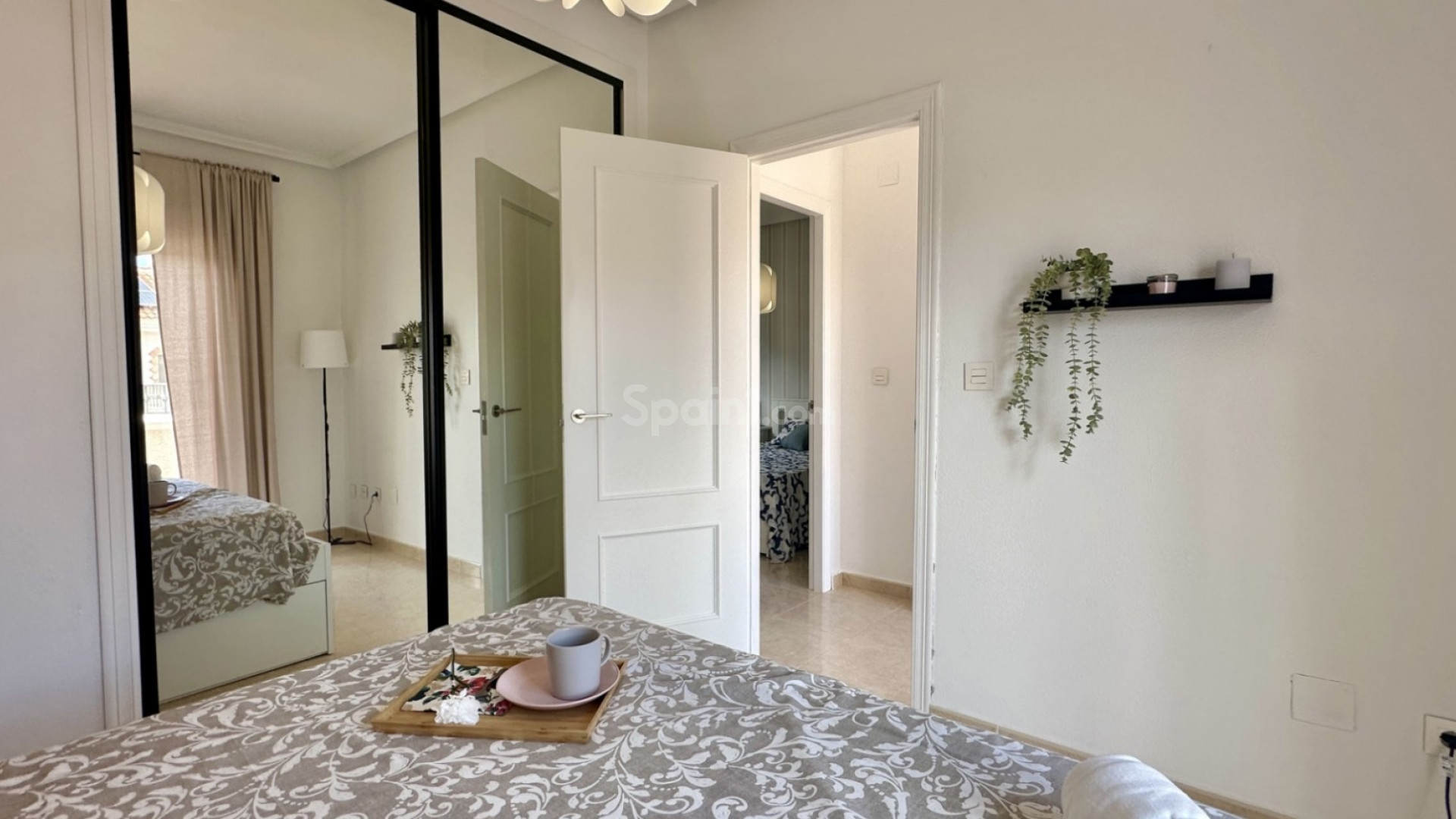 Bruktbolig - Rekkehus -
San Miguel de Salinas