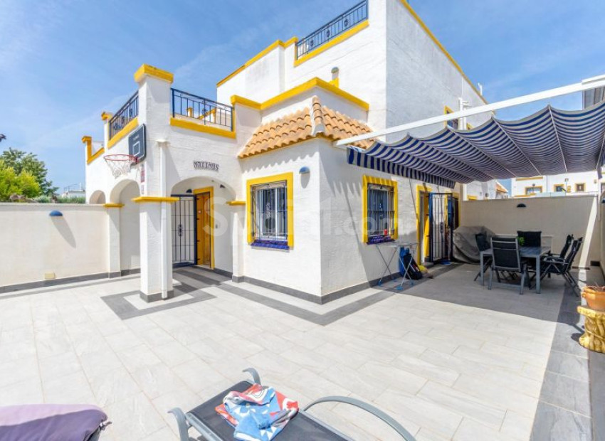 Bruktbolig - Rekkehus -
Torrevieja - Doña Inés/Jardín del Mar
