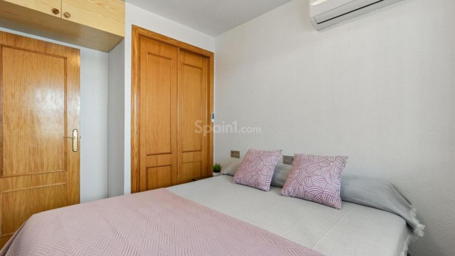 Bruktbolig - Rekkehus -
Torrevieja - Doña Inés/Jardín del Mar