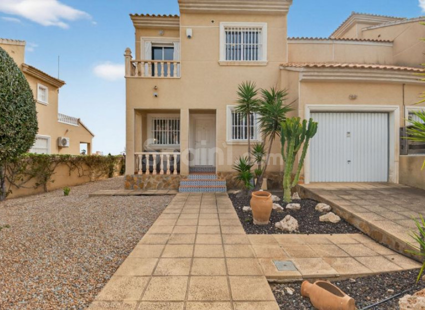 Bruktbolig - Rekkehus -
Torrevieja - Los Balcones