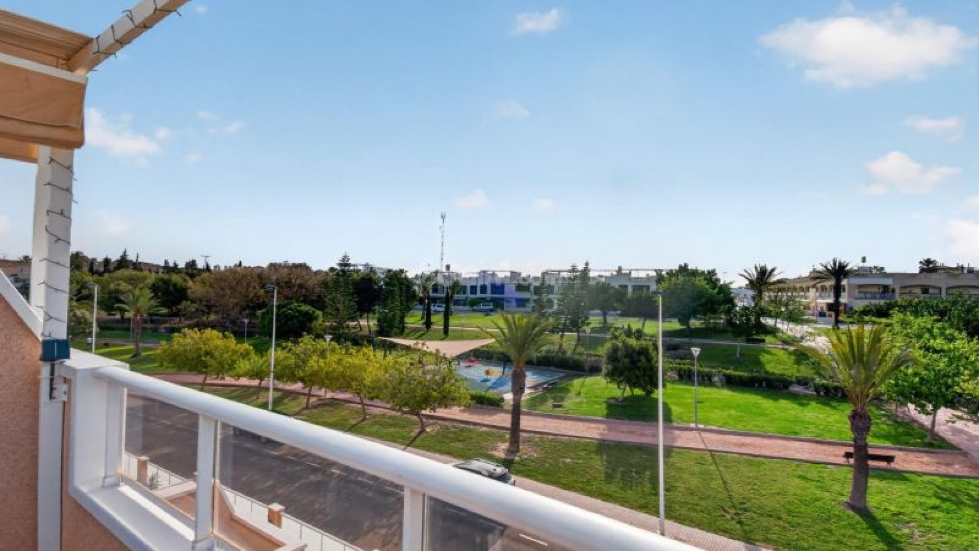 Bruktbolig - Rekkehus -
Torrevieja - Punta Prima