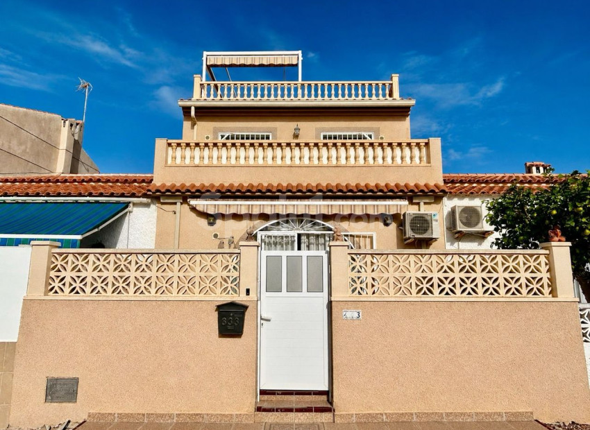 Bruktbolig - Rekkehus -
Torrevieja