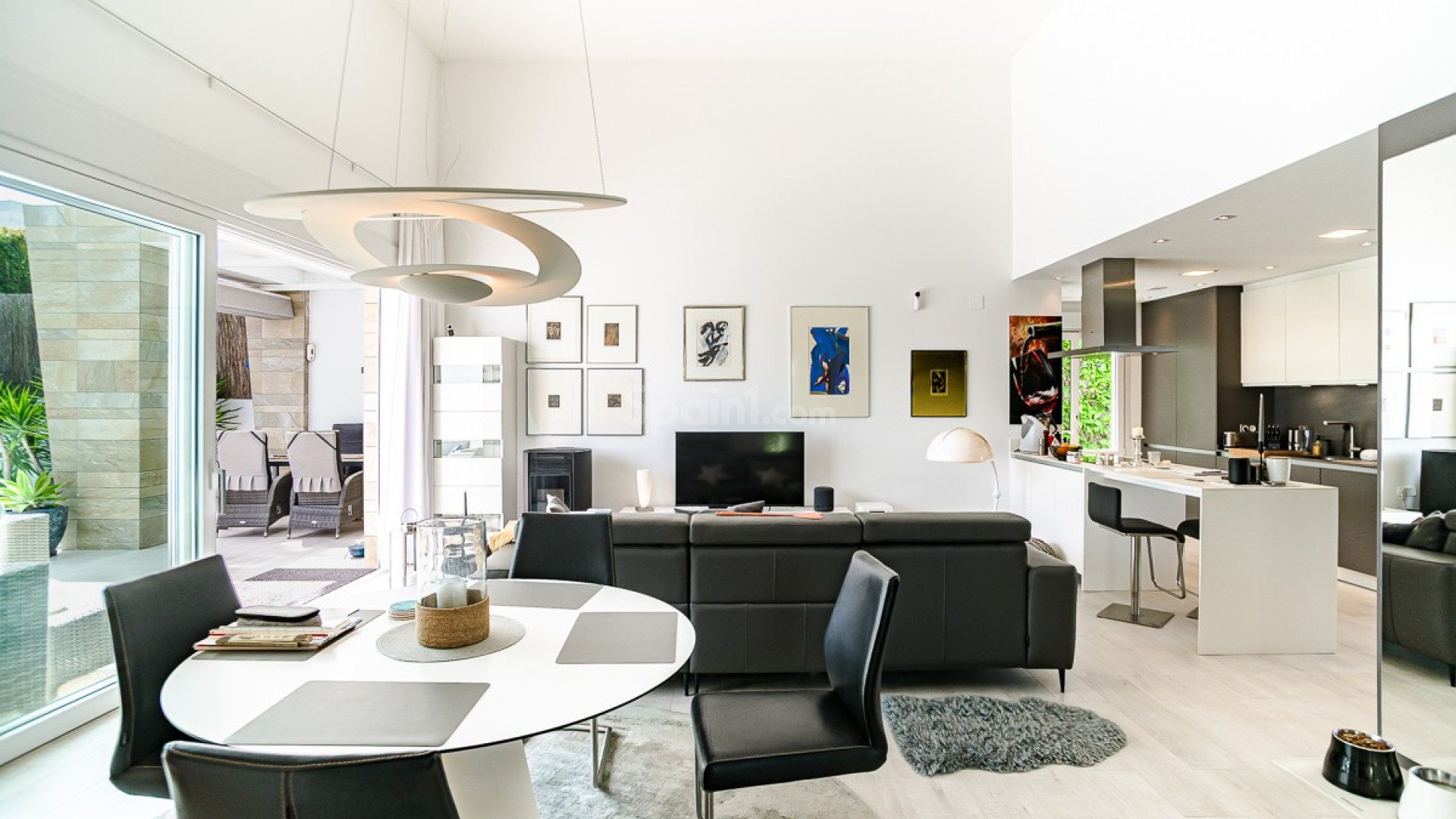 Bruktbolig - Villa -
ALGORFA - La Finca Golf