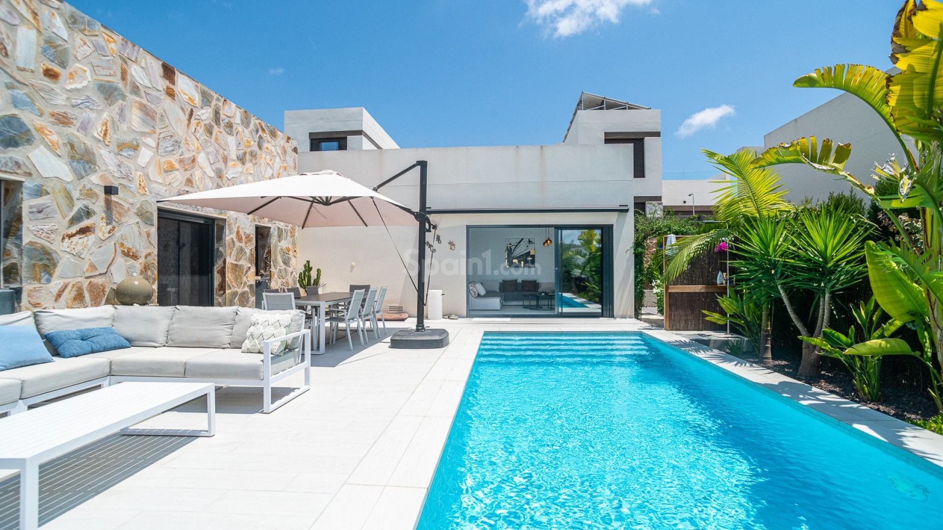Bruktbolig - Villa -
ALGORFA - La Finca Golf