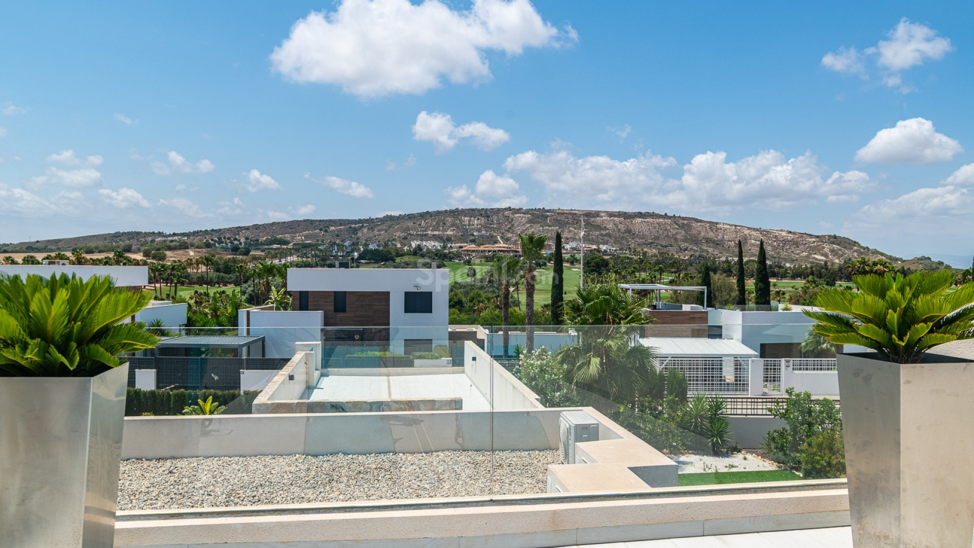 Bruktbolig - Villa -
ALGORFA - La Finca Golf