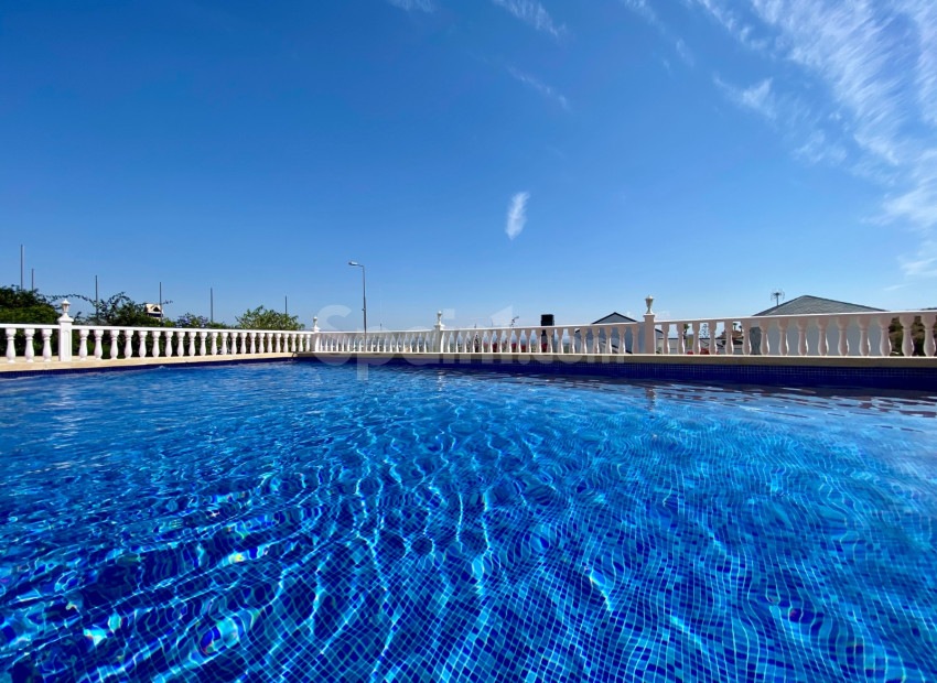 Bruktbolig - Villa -
Algorfa - Lomas De La Juliana