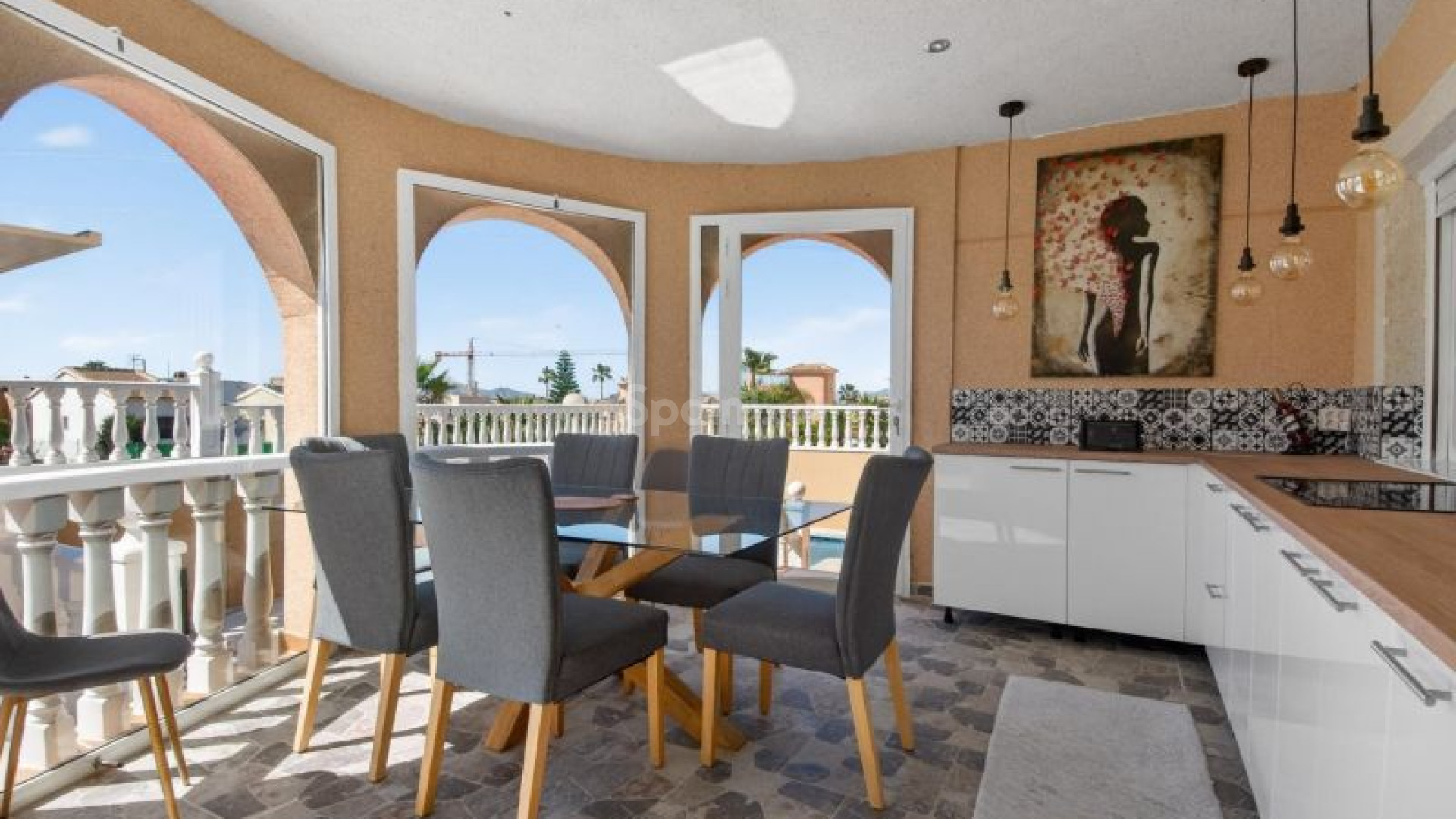 Bruktbolig - Villa -
Benijofar