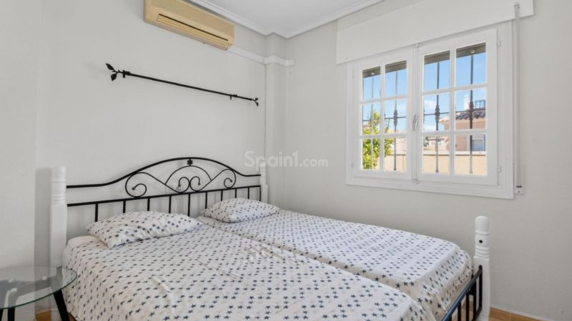 Bruktbolig - Villa -
Benijofar