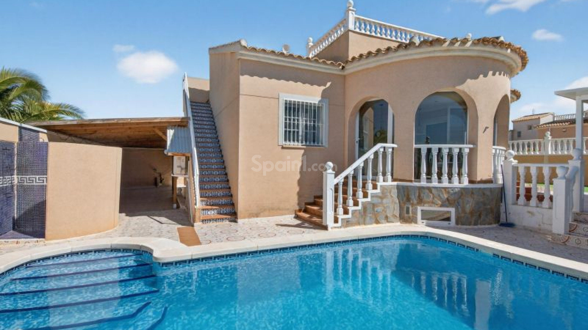 Bruktbolig - Villa -
Benijofar