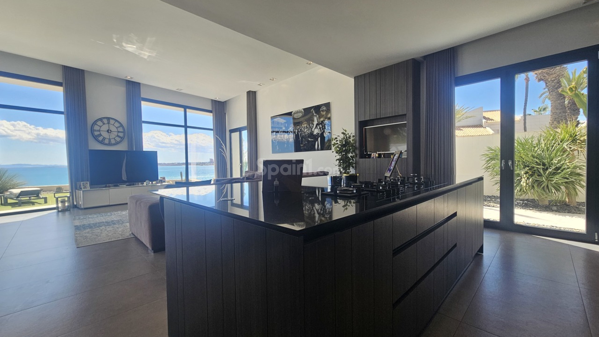Bruktbolig - Villa -
Cabo Roig