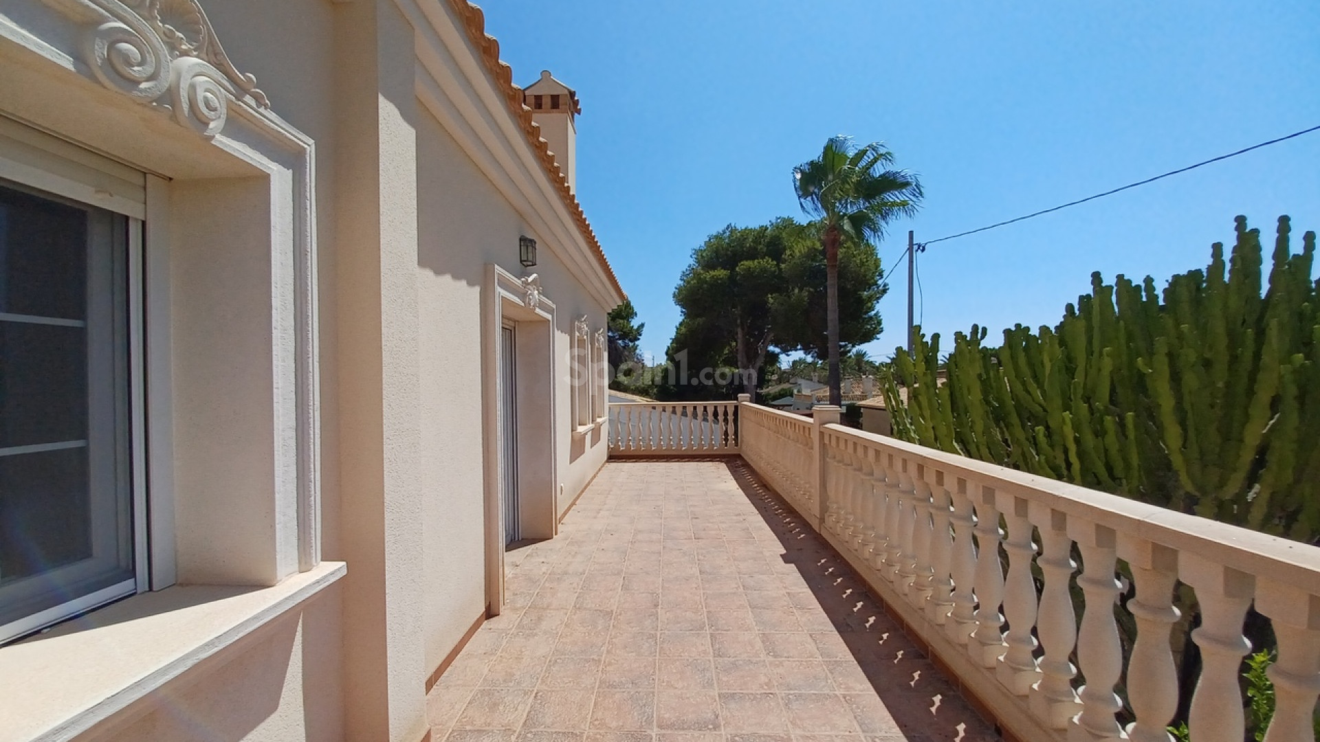 Bruktbolig - Villa -
Cabo Roig