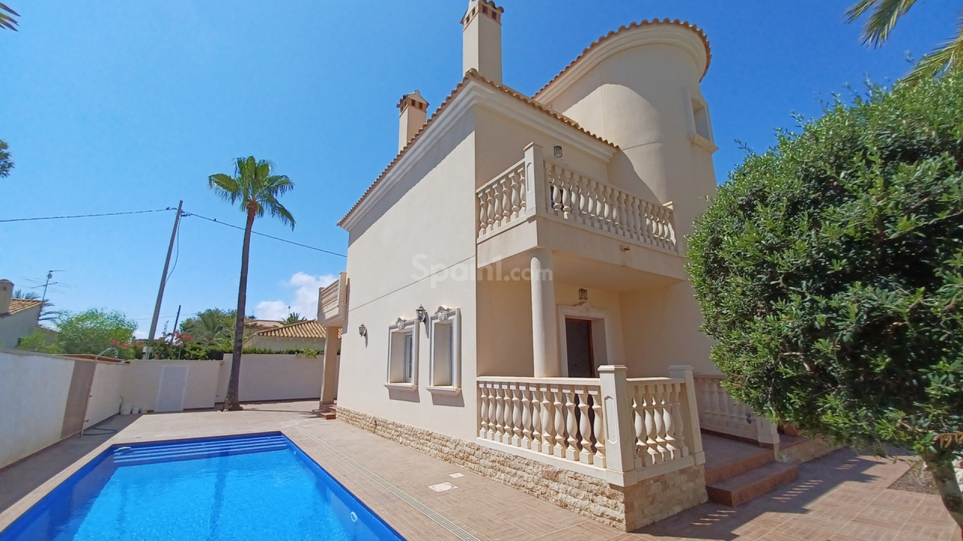 Bruktbolig - Villa -
Cabo Roig
