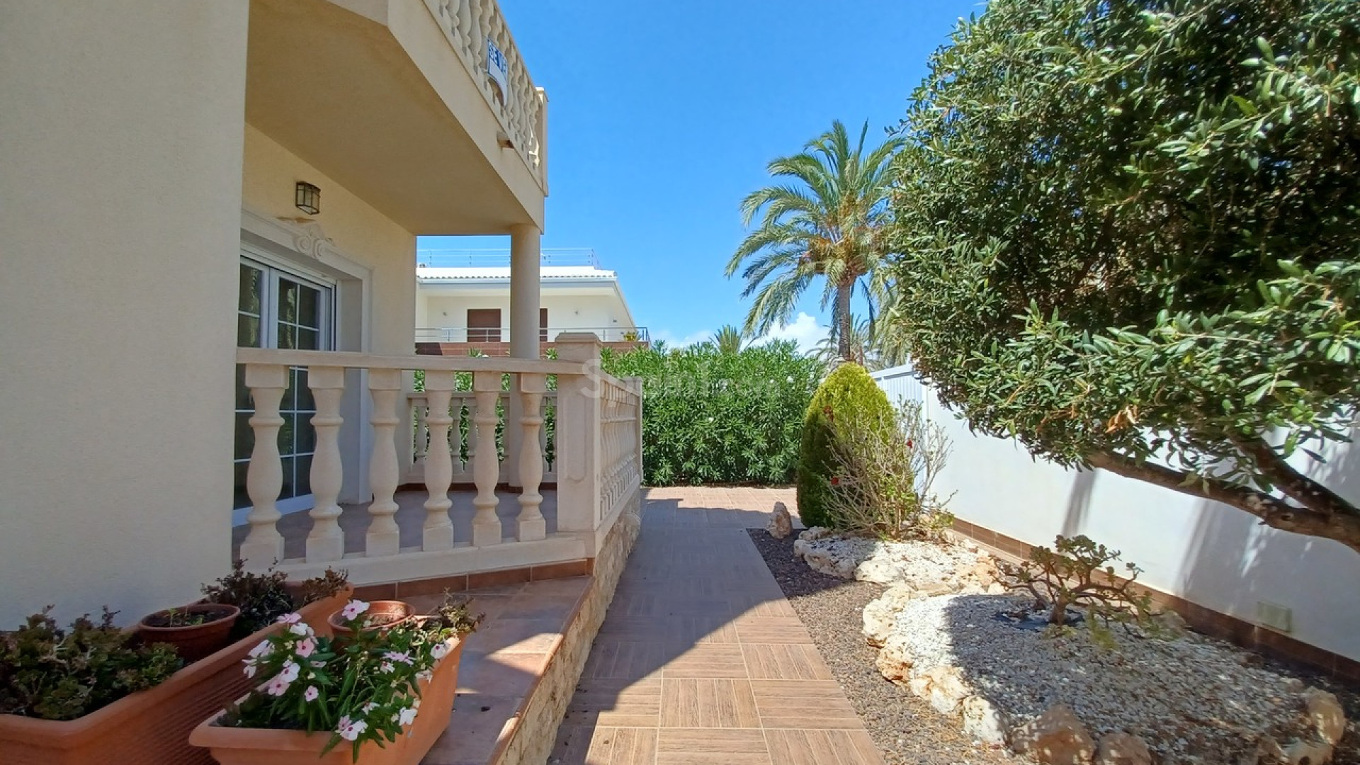 Bruktbolig - Villa -
Cabo Roig