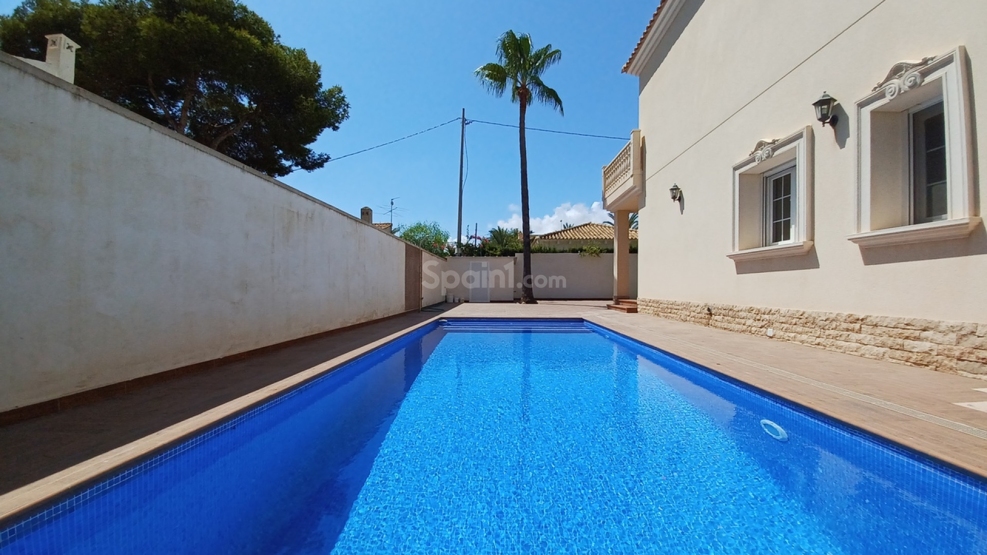 Bruktbolig - Villa -
Cabo Roig