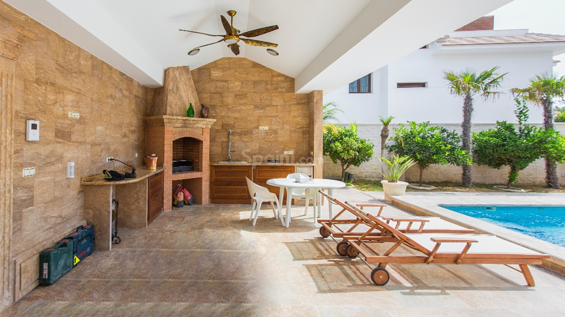 Bruktbolig - Villa -
Cabo Roig