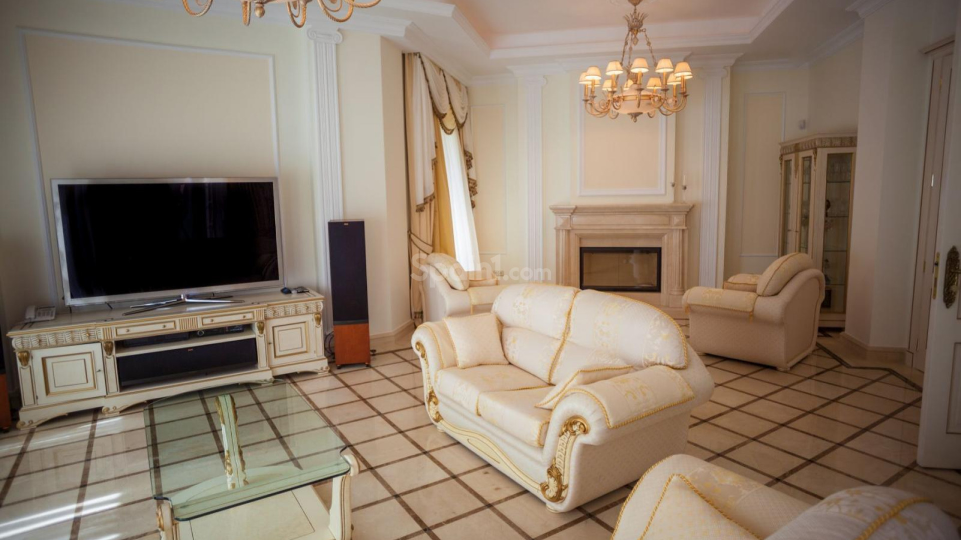 Bruktbolig - Villa -
Cabo Roig