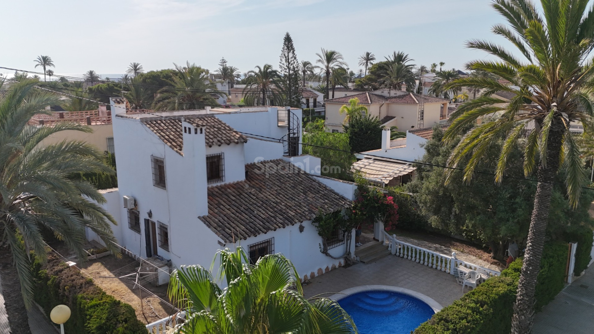Bruktbolig - Villa -
Cabo Roig