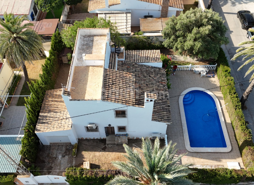 Bruktbolig - Villa -
Cabo Roig
