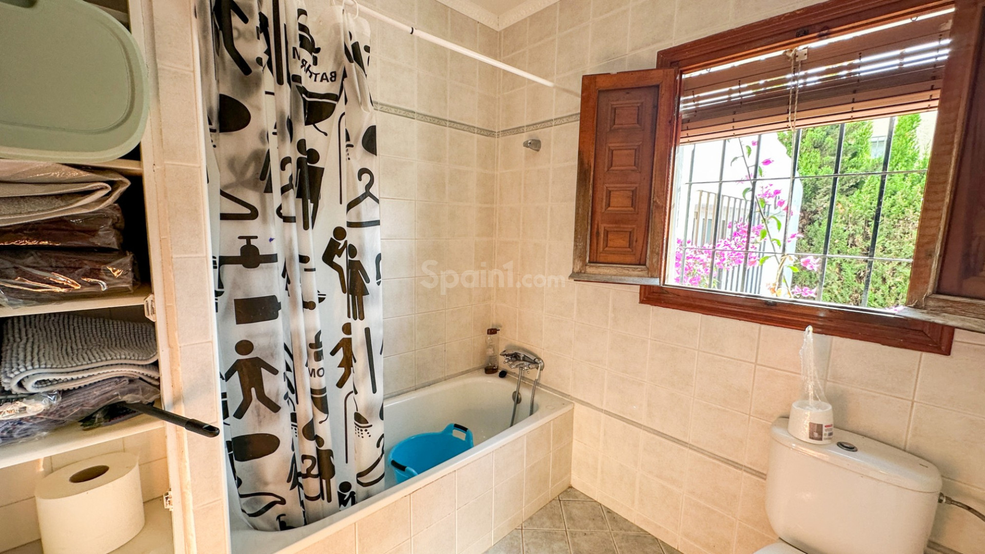 Bruktbolig - Villa -
Cabo Roig