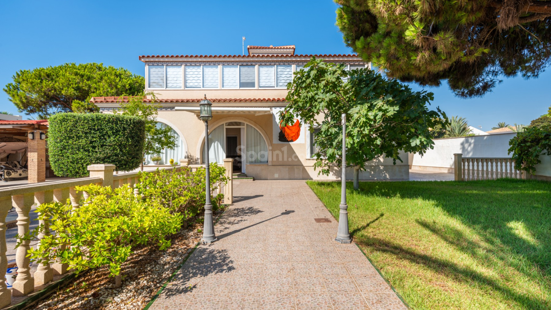 Bruktbolig - Villa -
Cabo Roig
