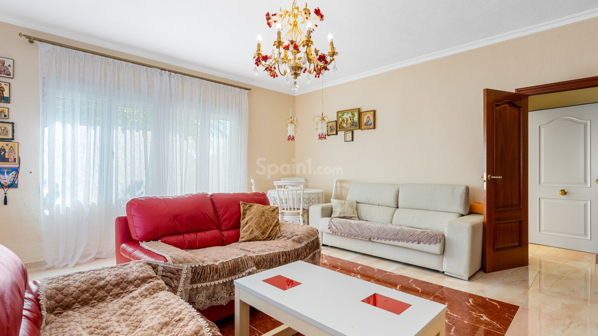 Bruktbolig - Villa -
Cabo Roig