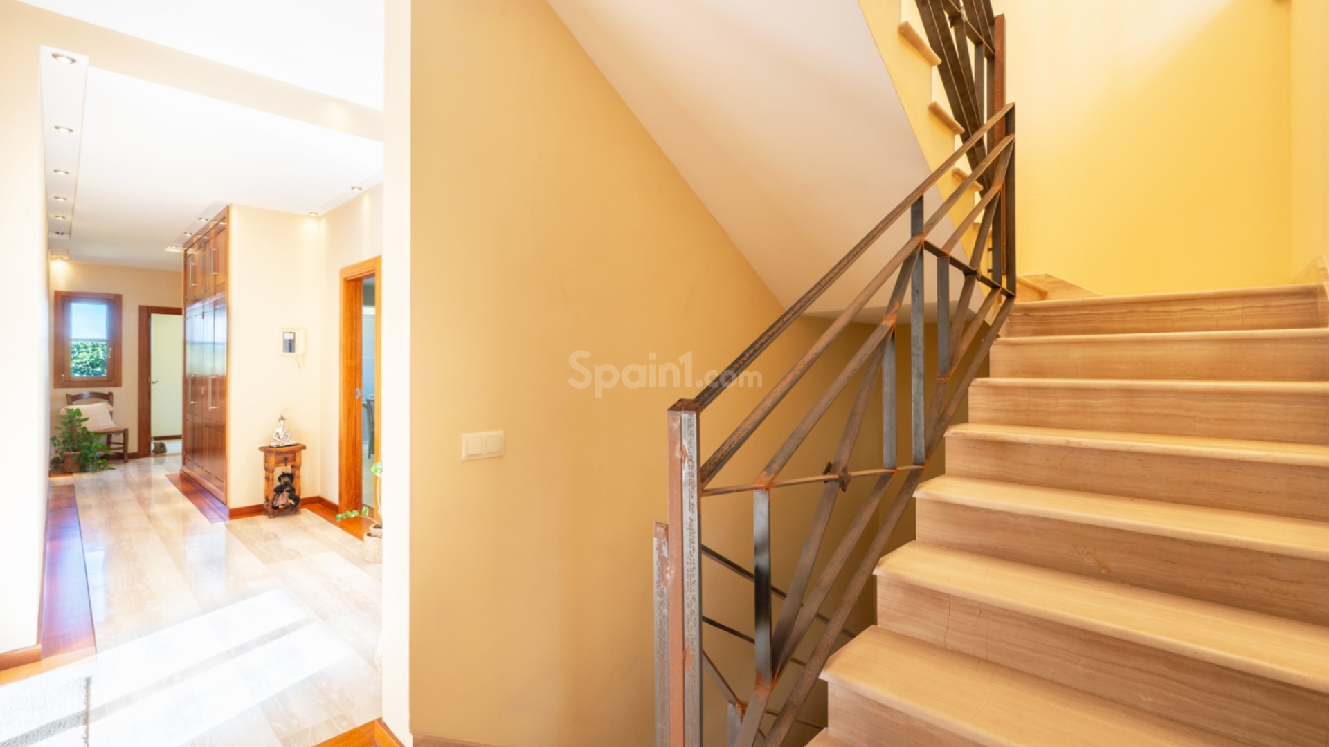 Bruktbolig - Villa -
Calviá - Mallorca